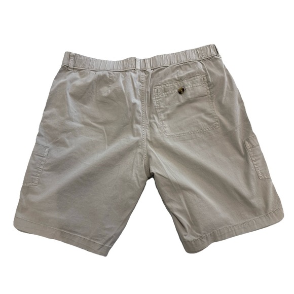 Sonoma Womens Bermuda Khaki Shorts Size 16 Elastic Waist Cotton Pockets - Picture 7 of 7